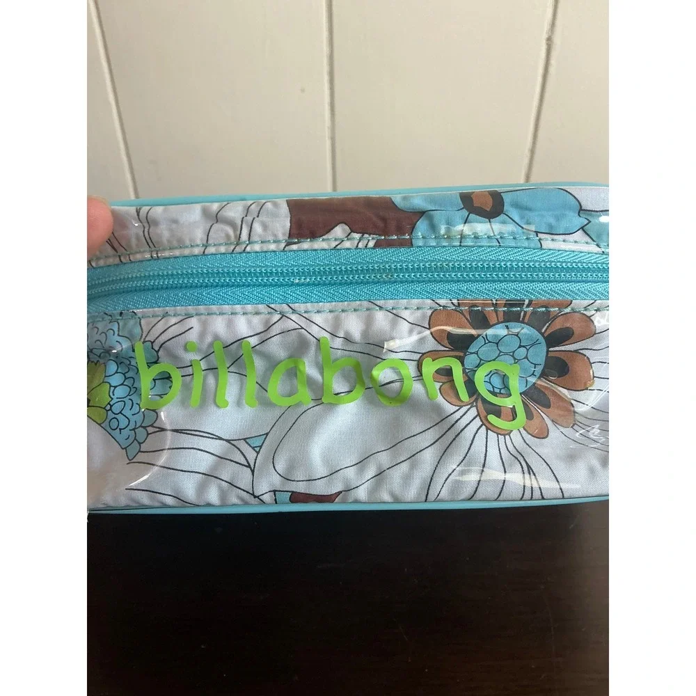 Billabong Floral Print Cosmetic Bag‎ Women's Travel Makeup Bag Multi